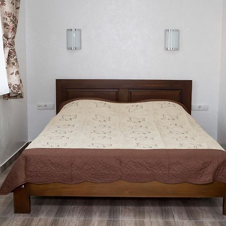 Apartament Saxony Dim Czerniowce Zewnętrze zdjęcie
