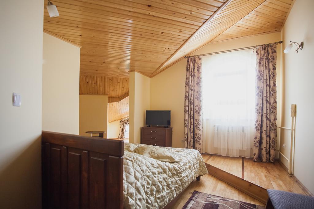 Apartament Saxony Dim Czerniowce Zewnętrze zdjęcie