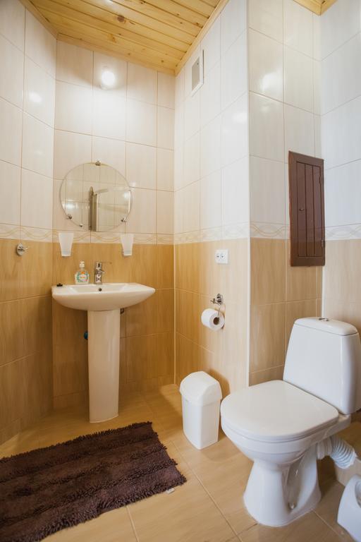 Apartament Saxony Dim Czerniowce Zewnętrze zdjęcie