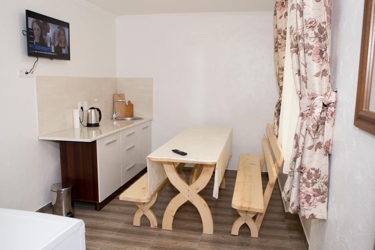 Apartament Saxony Dim Czerniowce Zewnętrze zdjęcie